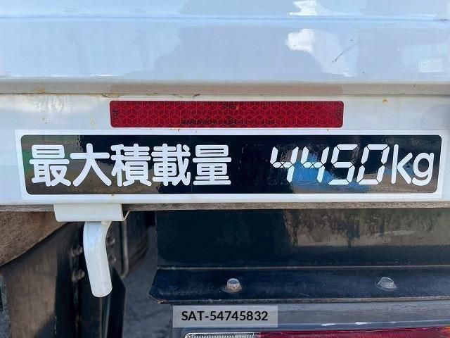 Mitsubishi CANTER 2013-12 4588509-15