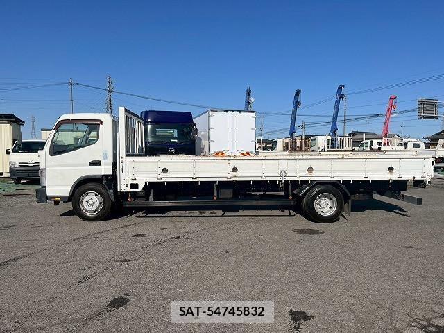 Mitsubishi CANTER 2013-12 4588509-8