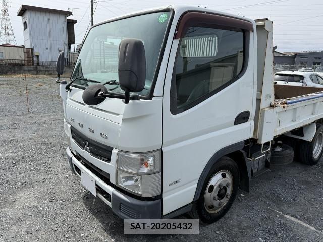 Mitsubishi CANTER 2013-11 4588540-21