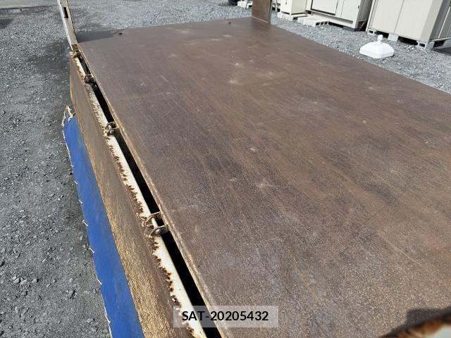Mitsubishi CANTER 2013-11 4588540-8