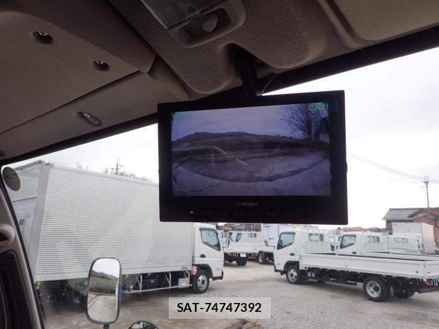 Mitsubishi CANTER 2025-12 4588444-22