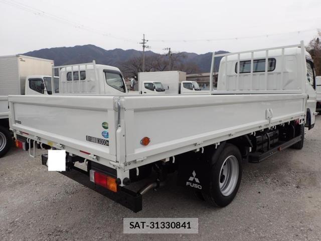 Mitsubishi CANTER 2025-12 4588428-3