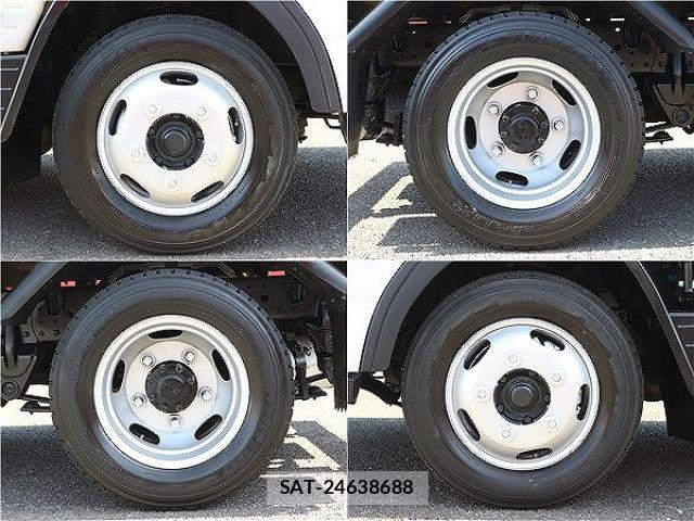 Mitsubishi CANTER 2020-01 4588544-13