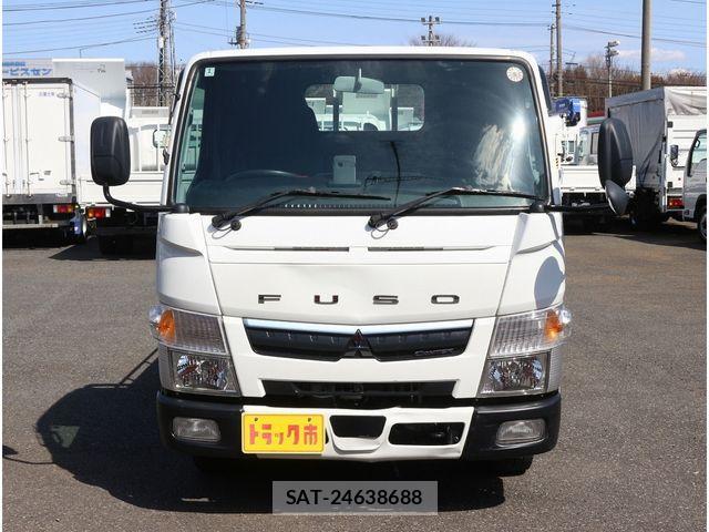 Mitsubishi CANTER 2020-01 4588544-17
