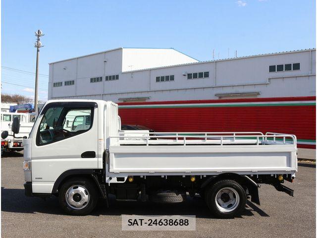 Mitsubishi CANTER 2020-01 4588544-23