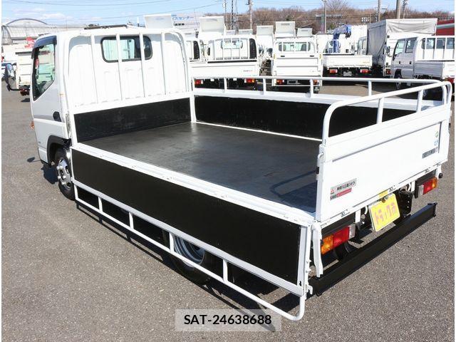 Mitsubishi CANTER 2020-01 4588544-26