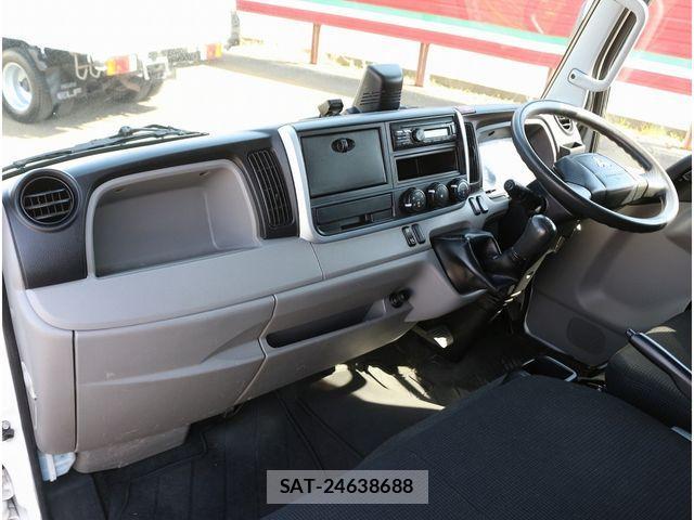Mitsubishi CANTER 2020-01 4588544-3
