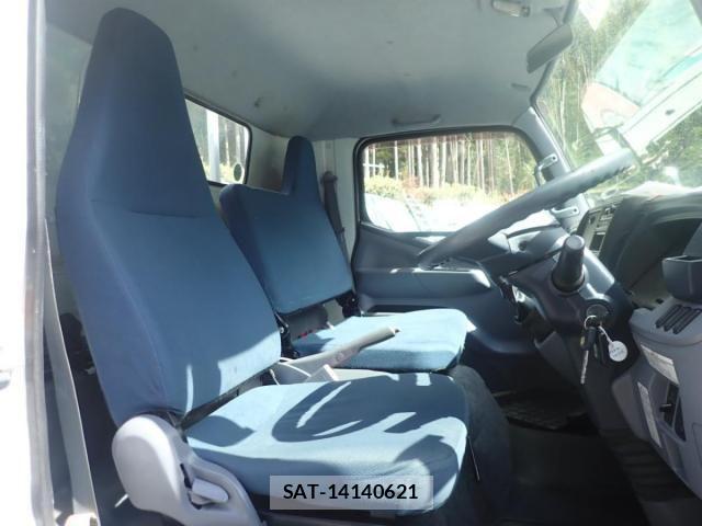 Mitsubishi CANTER 2014-07 4588536-9
