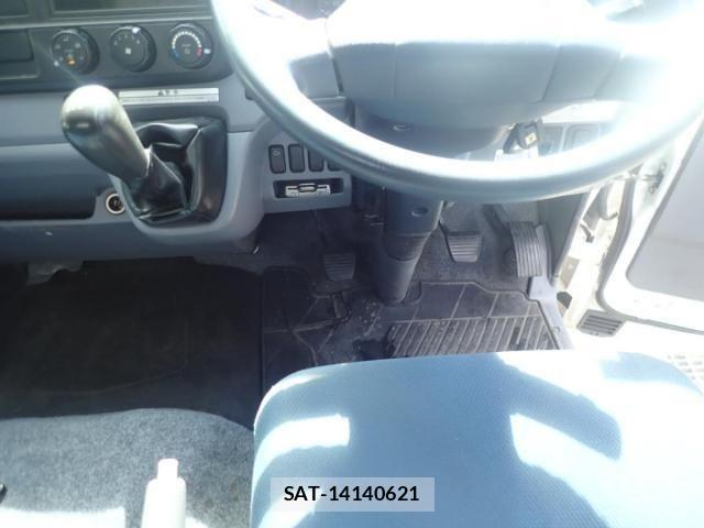 Mitsubishi CANTER 2014-07 4588536-10