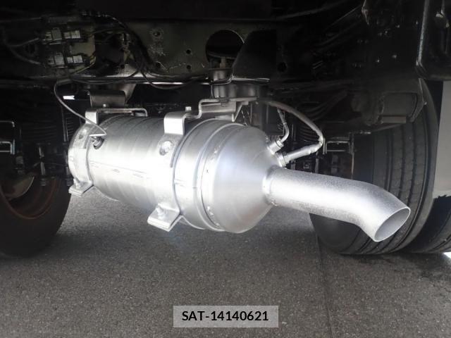 Mitsubishi CANTER 2014-07 4588536-15