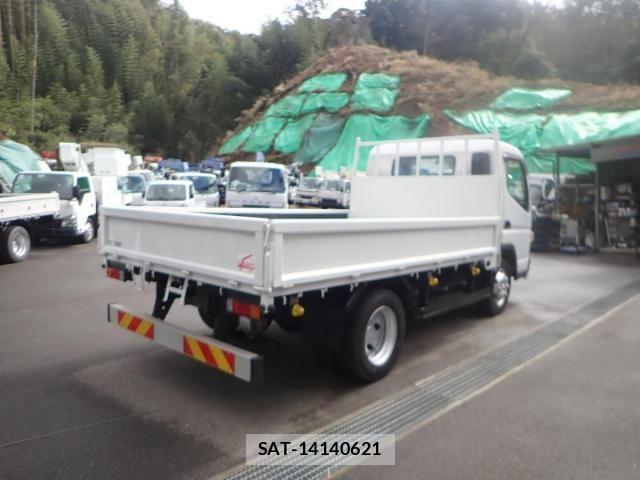 Mitsubishi CANTER 2014-07 4588536-24