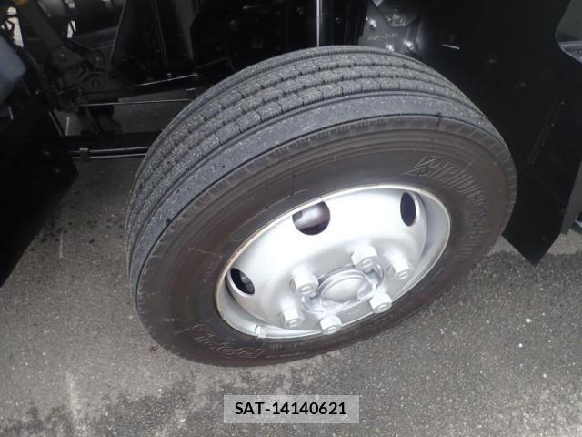 Mitsubishi CANTER 2014-07 4588536-29