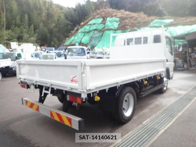 Mitsubishi CANTER 2014-07 4588536-6