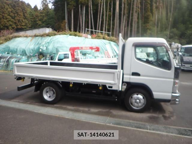 Mitsubishi CANTER 2014-07 4588536-7