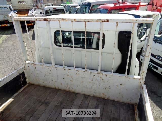 Mitsubishi CANTER 2018-01 4638276-11