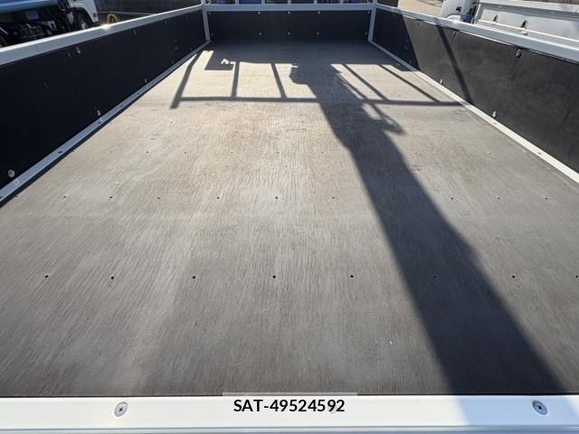 Mitsubishi CANTER 2025-08 4638261-11