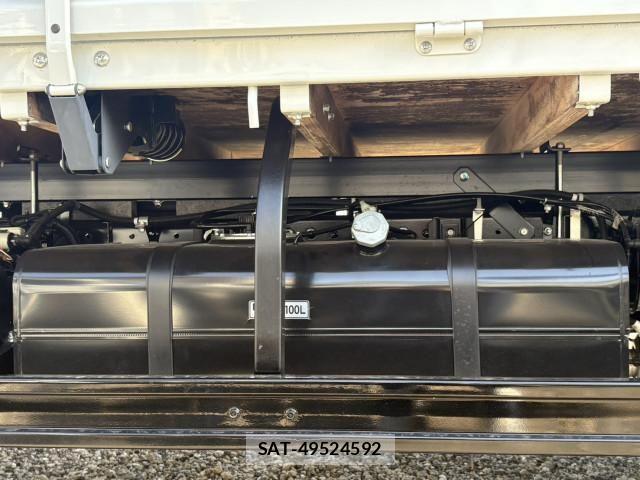 Mitsubishi CANTER 2025-08 4638261-26