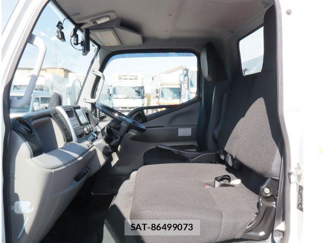 Mitsubishi CANTER 2024-06 4638263-26