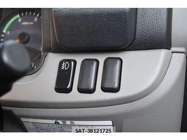 Mitsubishi CANTER 2017-11 4751737-14