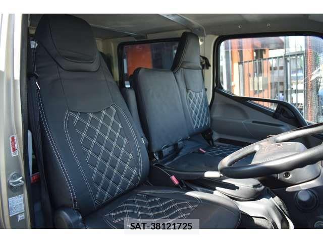 Mitsubishi CANTER 2017-11 4751737-8