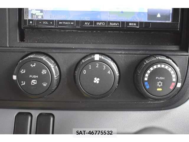 Mitsubishi CANTER 2014-07 4751733-16