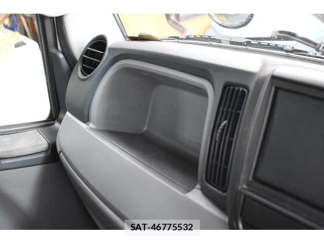 Mitsubishi CANTER 2014-07 4751733-18