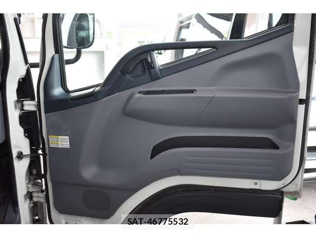 Mitsubishi CANTER 2014-07 4751733-8