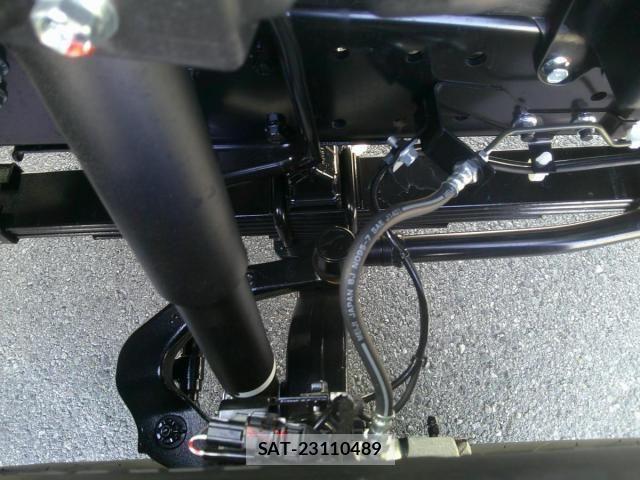 Mitsubishi CANTER 2025-11 4751688-29