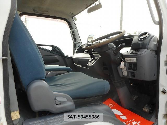 Mitsubishi CANTER 2011-11 4751735-11