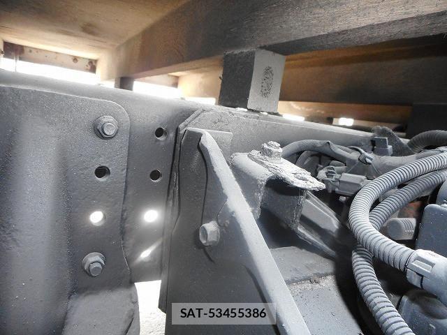 Mitsubishi CANTER 2011-11 4751735-19
