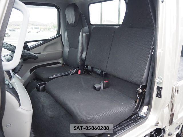 Mitsubishi CANTER 2020-09 4751719-20