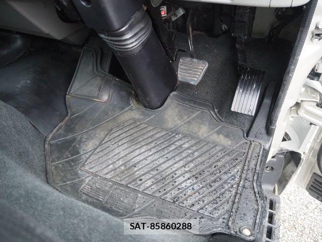 Mitsubishi CANTER 2020-09 4751719-21