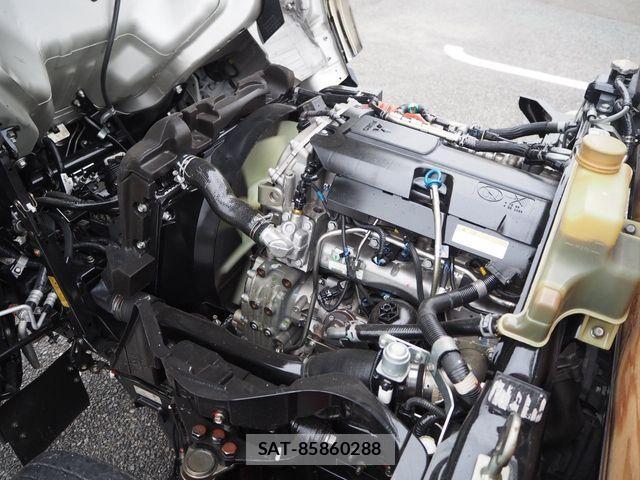 Mitsubishi CANTER 2020-09 4751719-23