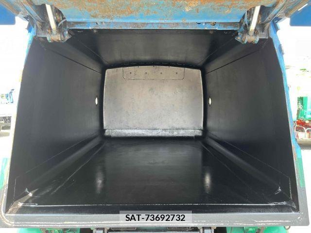 Mitsubishi CANTER 2018-02 4751707-9