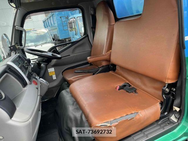 Mitsubishi CANTER 2018-02 4751707-24