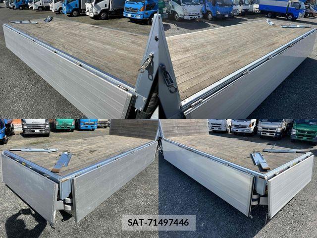 Mitsubishi CANTER 2011-04 4751725-11