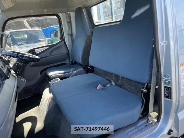 Mitsubishi CANTER 2011-04 4751725-20