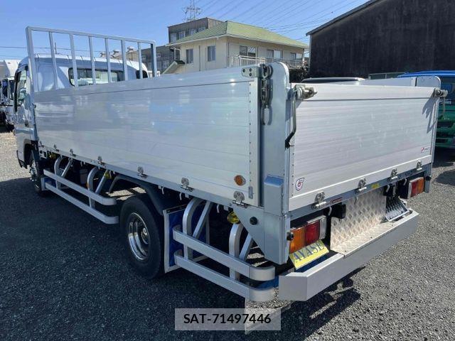 Mitsubishi CANTER 2011-04 4751725-3