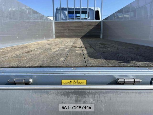 Mitsubishi CANTER 2011-04 4751725-7