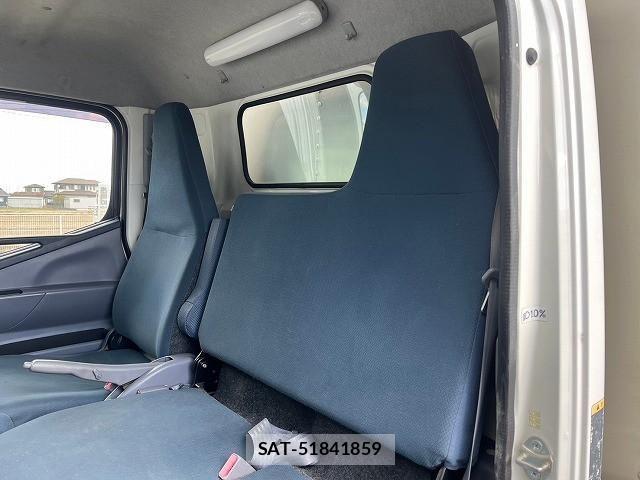 Mitsubishi CANTER 2016-01 4751740-25