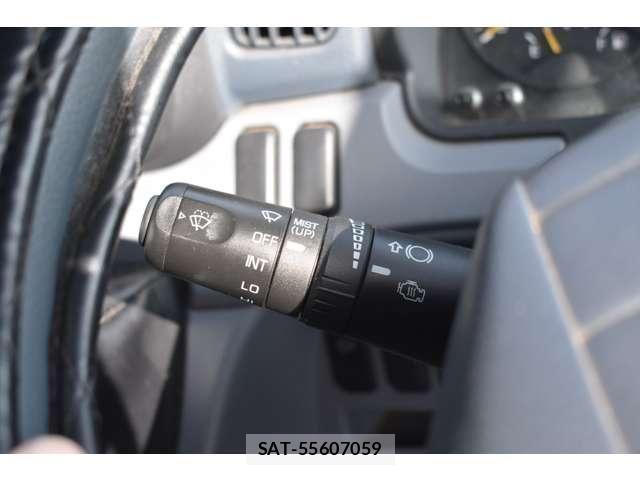 Mitsubishi CANTER 2015-10 4751742-14