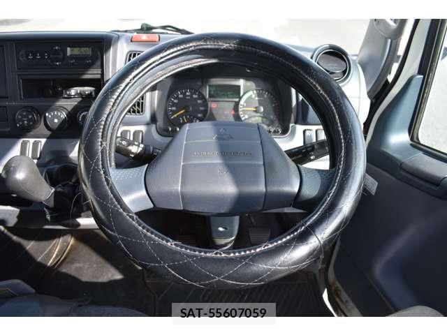 Mitsubishi CANTER 2015-10 4751742-2
