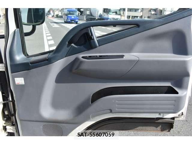 Mitsubishi CANTER 2015-10 4751742-8
