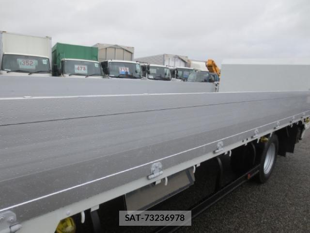 Mitsubishi CANTER 2015-09 4751728-19