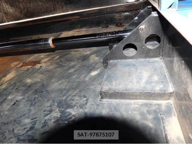 Mitsubishi CANTER 2015-04 4932662-20