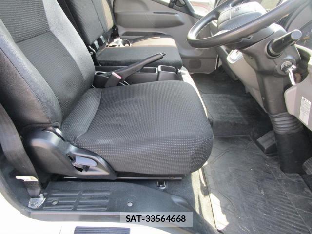 Mitsubishi CANTER 2016-10 4932640-18