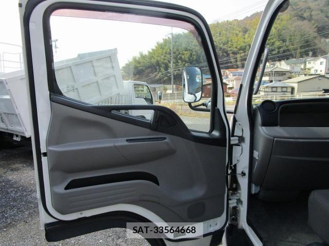 Mitsubishi CANTER 2016-10 4932640-20