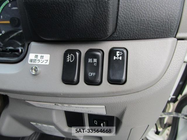 Mitsubishi CANTER 2016-10 4932640-24