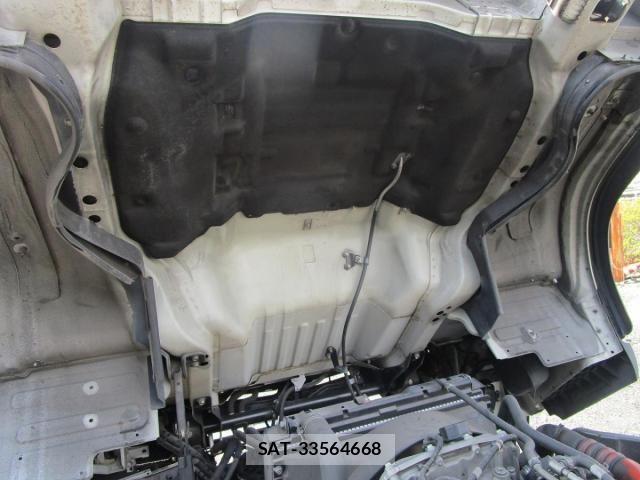Mitsubishi CANTER 2016-10 4932640-27
