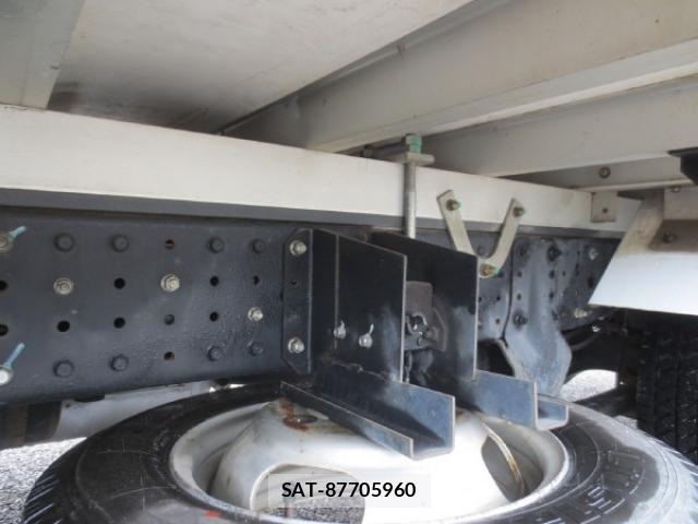 Mitsubishi CANTER 2013-05 4932816-16